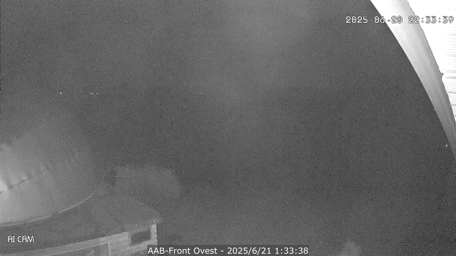 immagine della webcam nei dintorni di Loiano: webcam Monte San Pietro